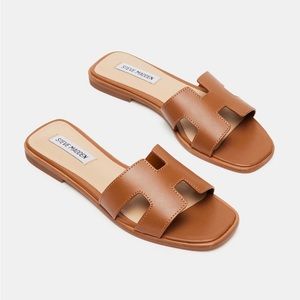 Steve Madden Haydn Sandals in Cognac